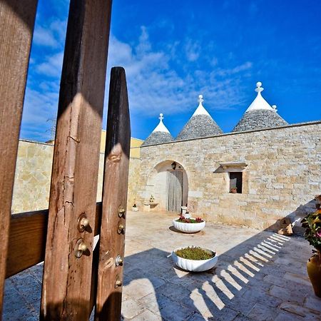 I Cinque Trulli With Swimming Pool Martina Franca Exterior foto