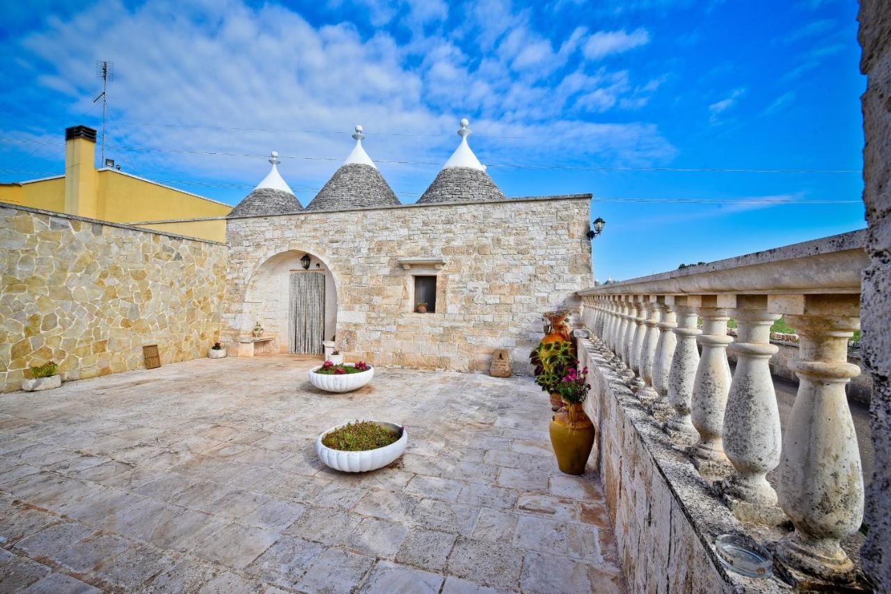 I Cinque Trulli With Swimming Pool Martina Franca Exterior foto