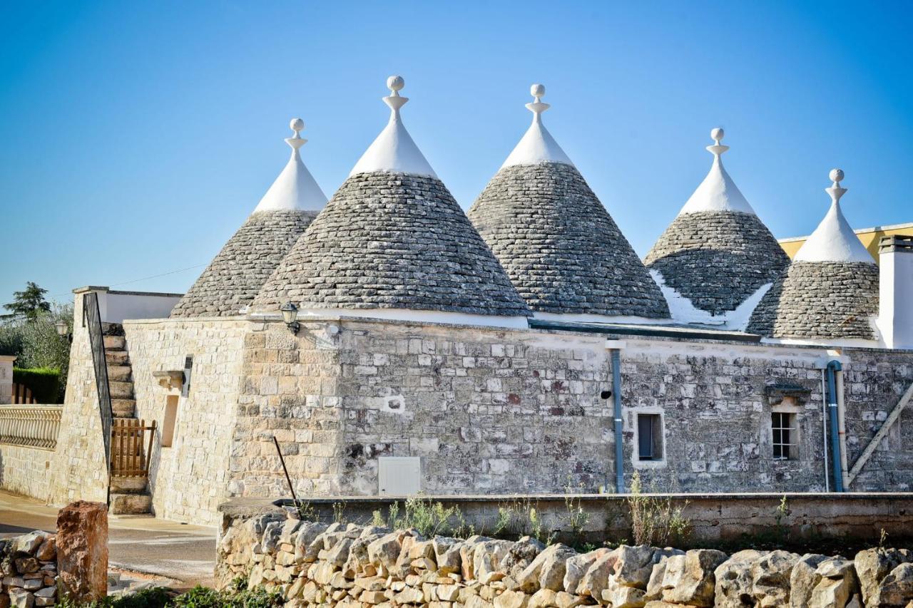 I Cinque Trulli With Swimming Pool Martina Franca Exterior foto