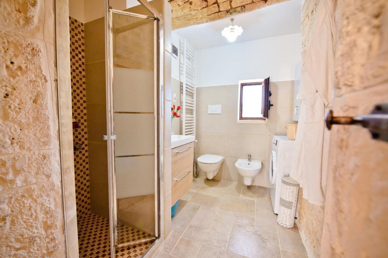 I Cinque Trulli With Swimming Pool Martina Franca Exterior foto