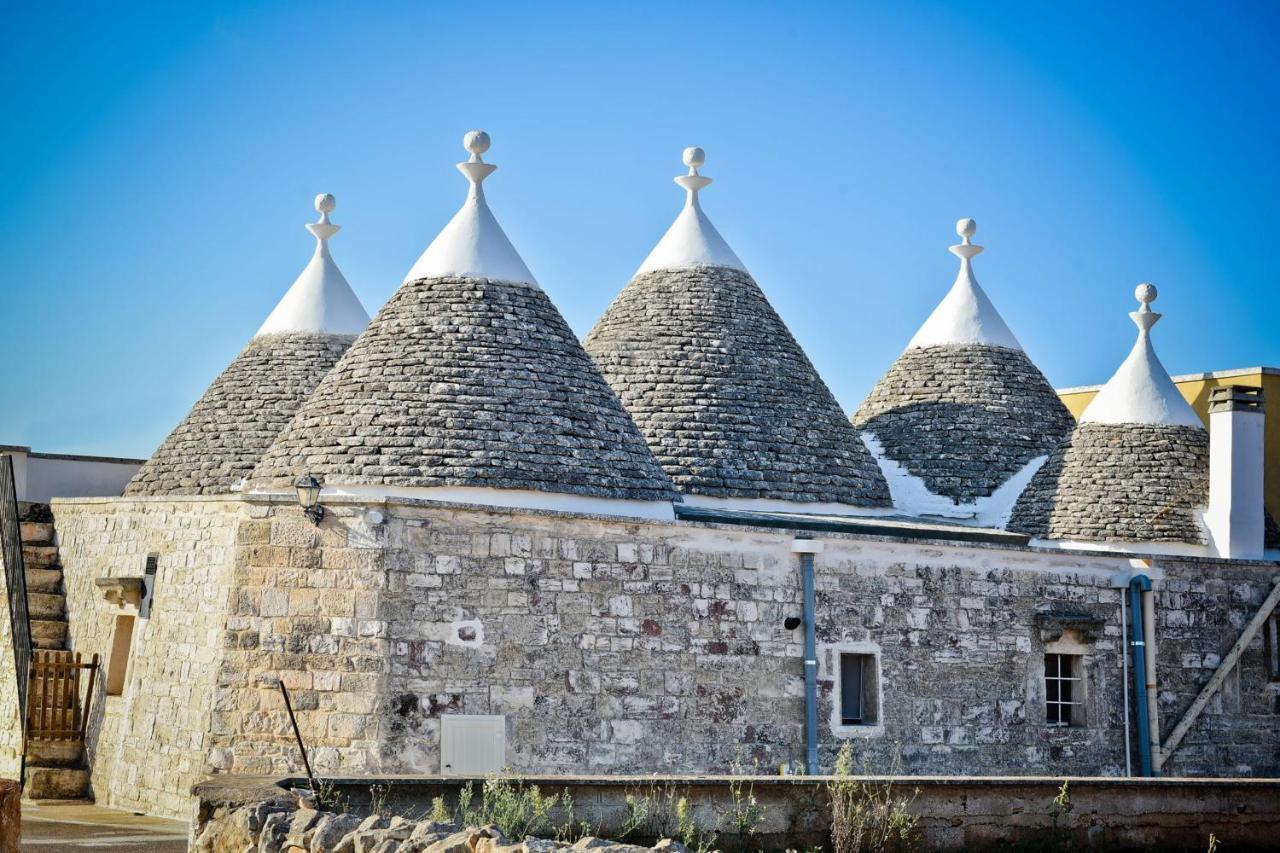 I Cinque Trulli With Swimming Pool Martina Franca Exterior foto