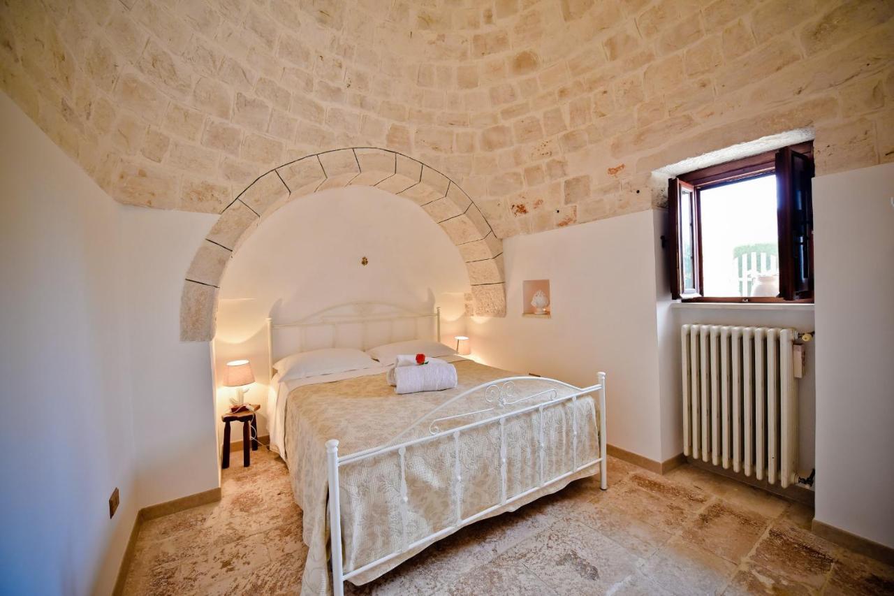 I Cinque Trulli With Swimming Pool Martina Franca Exterior foto