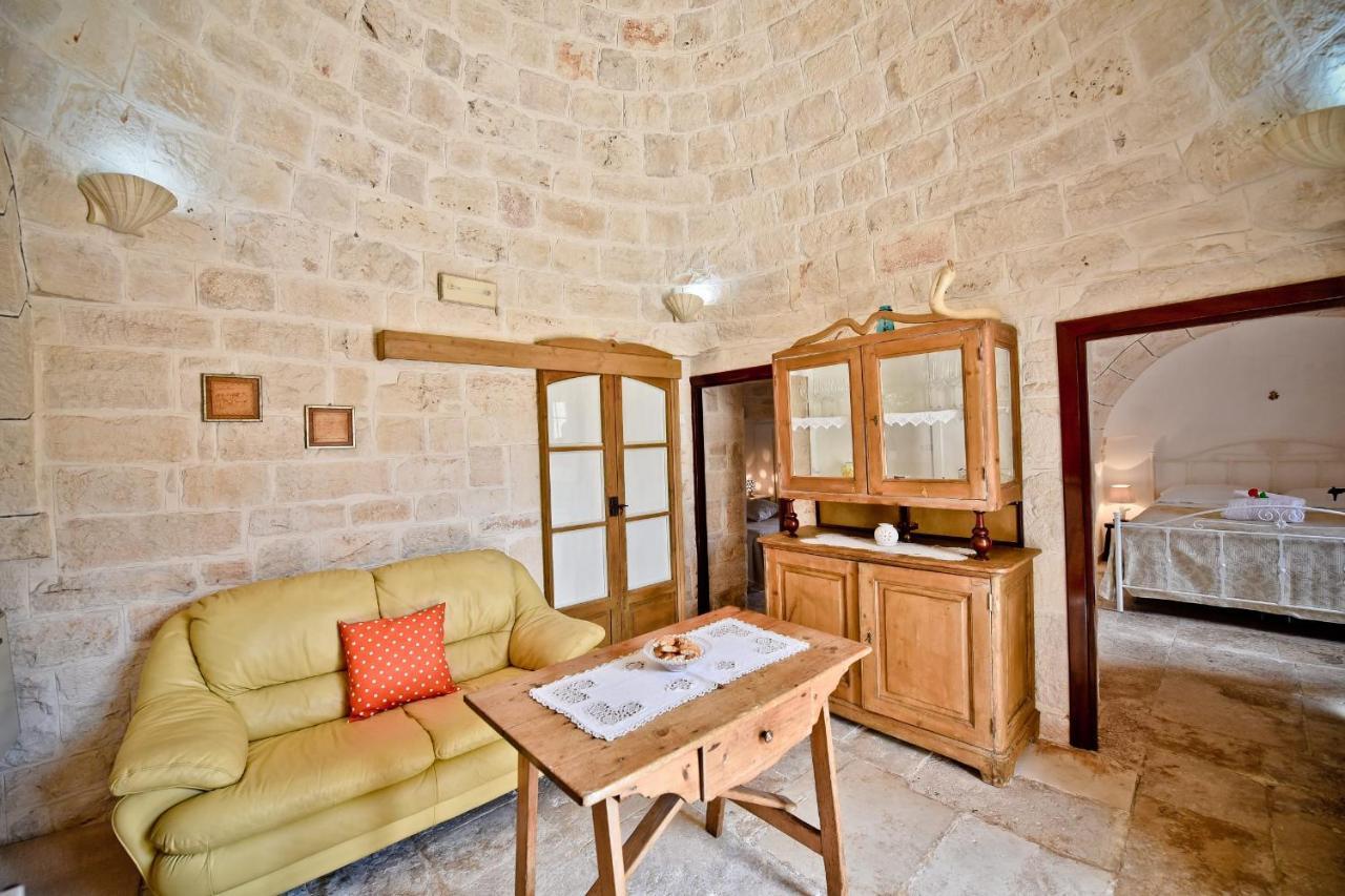 I Cinque Trulli With Swimming Pool Martina Franca Exterior foto