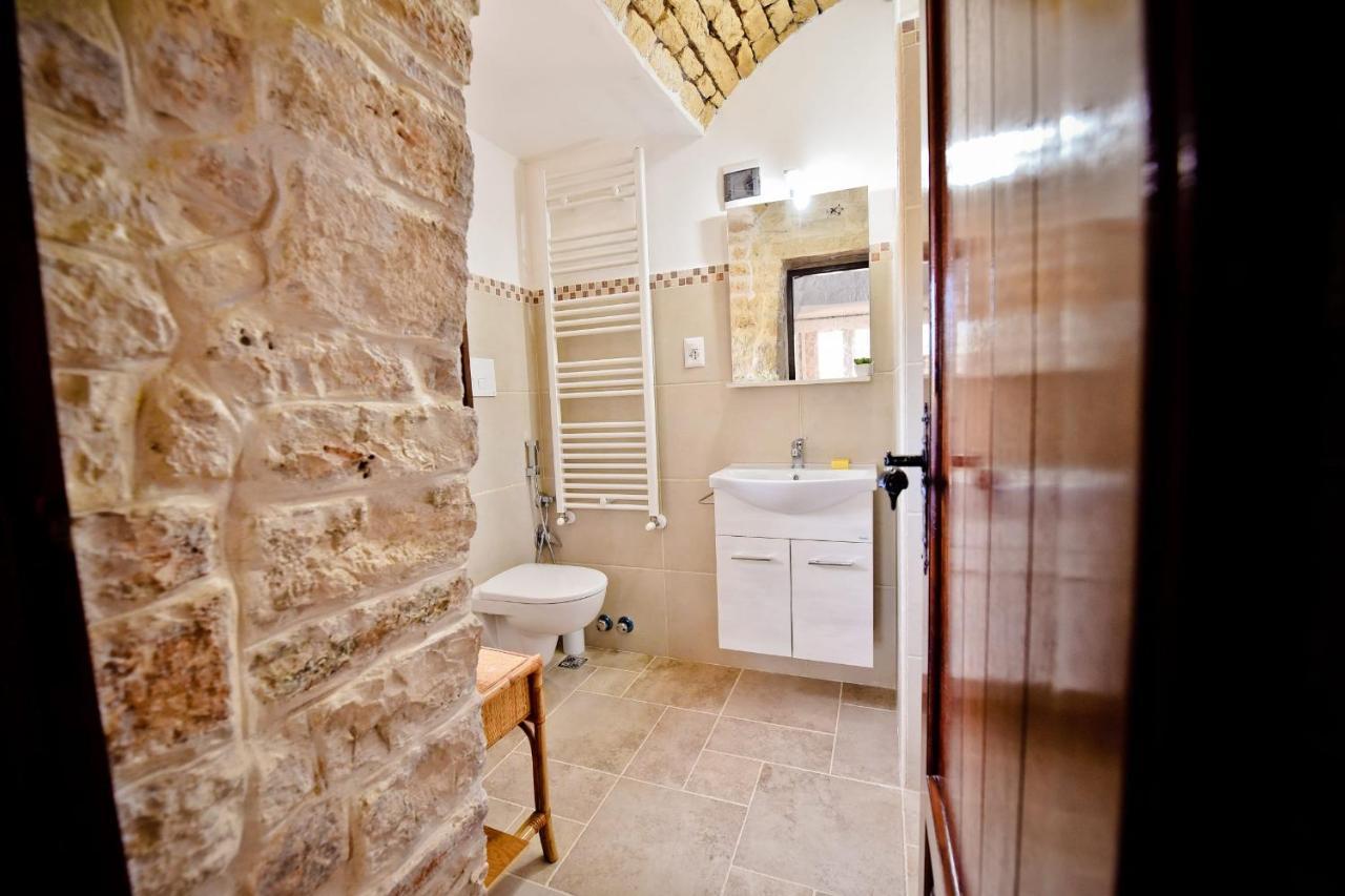 I Cinque Trulli With Swimming Pool Martina Franca Exterior foto