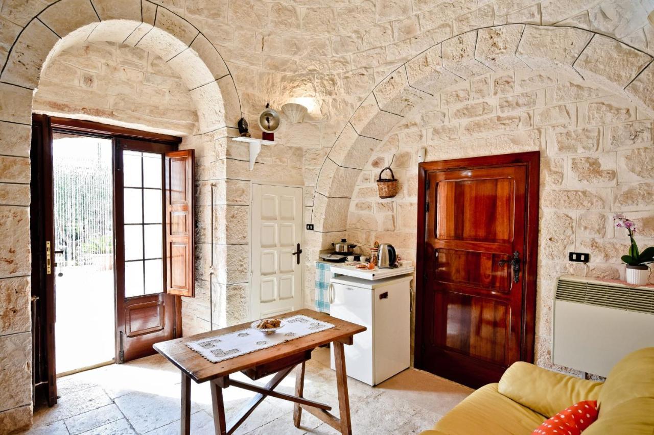 I Cinque Trulli With Swimming Pool Martina Franca Exterior foto
